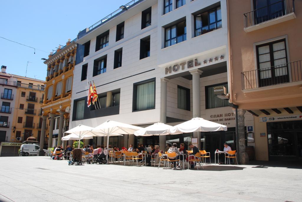 Gran Hotel Ciudad De Barbastro Zewnętrze zdjęcie